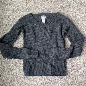 Mossimo long sleeve sweater.